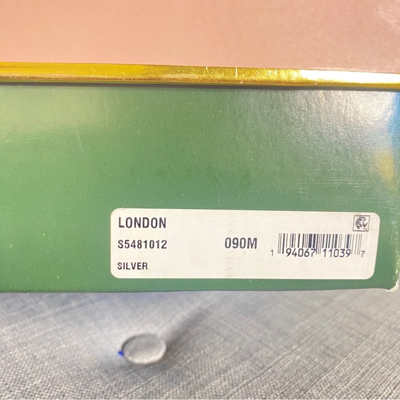 Kate Spade (Authentic) Resort 2020 London Thigh High Boots - Picture 8 of 11